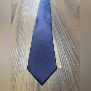 Kenneth Cole Reaction Deep Blue Purple Tie